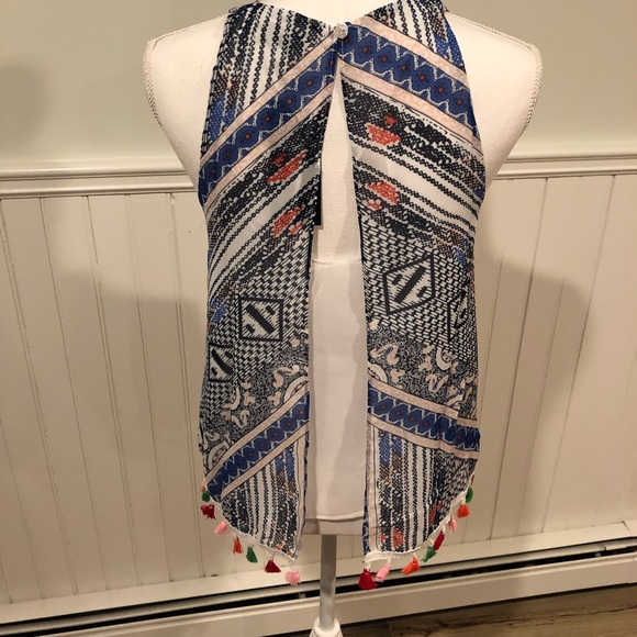 Last one! Boho Top with Tassels - Picture 3 of 3